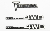 Metalowy emblemat 1/10 dla Tamiya Hilux RC4WD